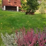 Kolonia Lesna Z Sauna I Goraca Balia Chalé *