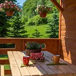 Alpesi faház Kolonia Lesna Z Sauna I Goraca Balia