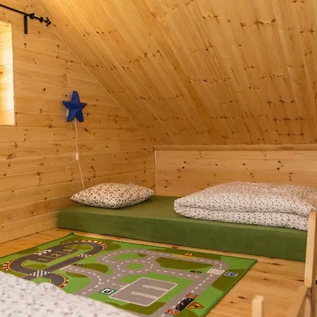 Kolonia Lesna Z Sauna I Goraca Balia 샬레