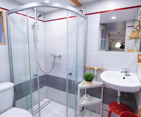 Kolonia Leśna Z Sauną I Gorącą Balią *