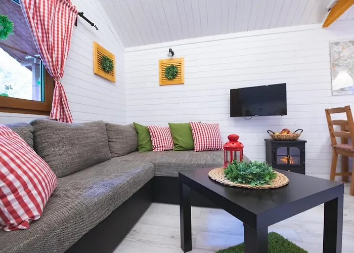 Horská chata Kolonia Lesna Z Sauna I Goraca Balia *